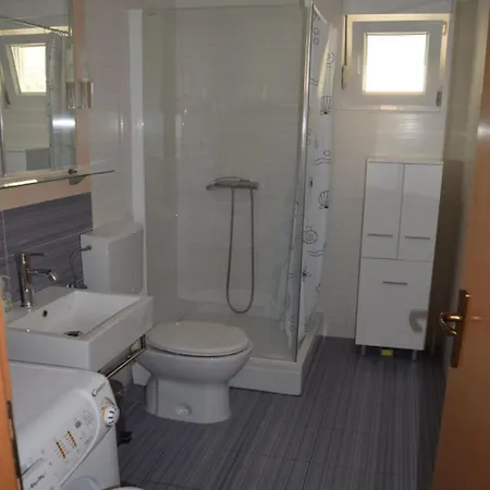 Apartament Mihanovica *